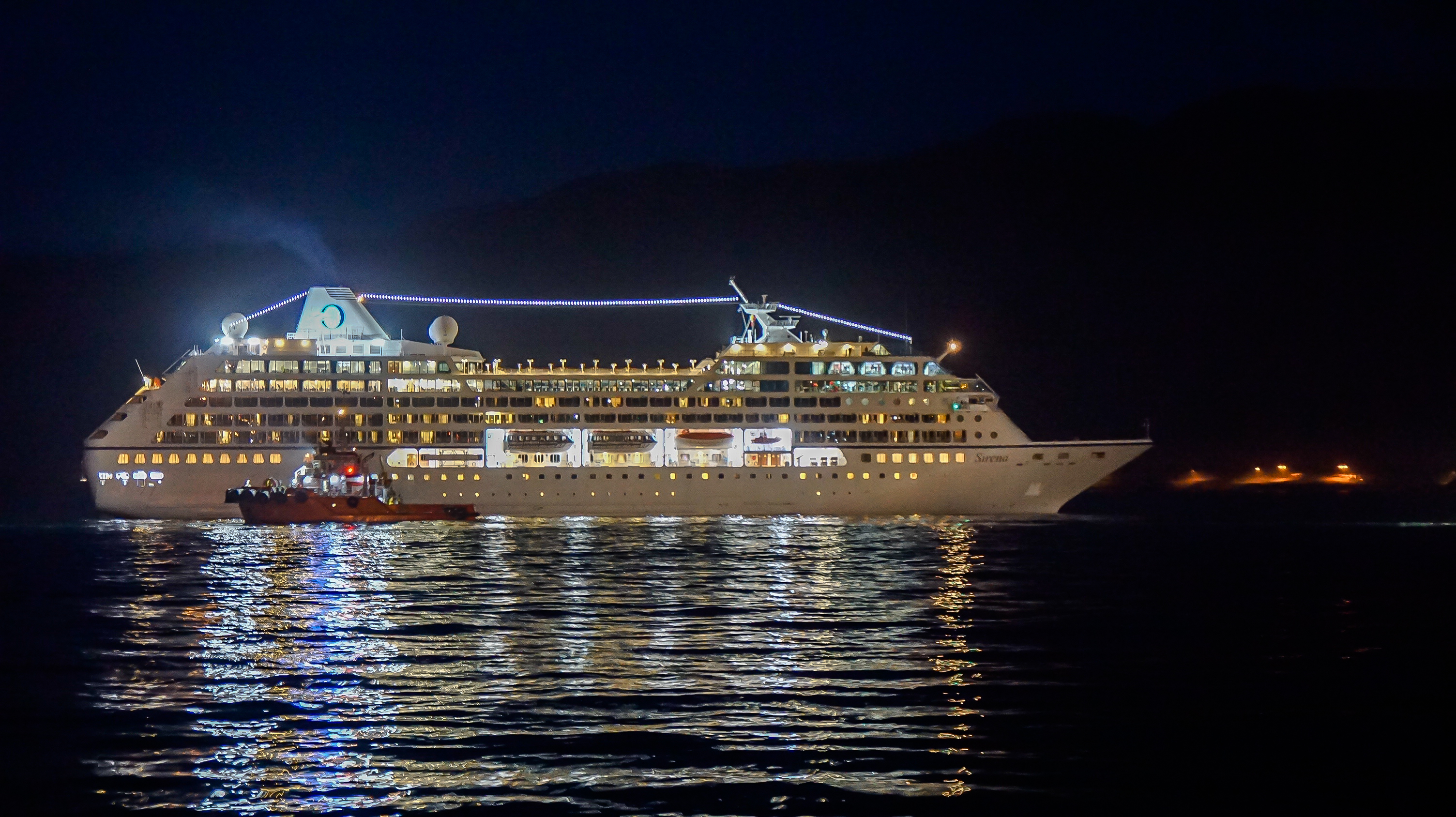 Puerto de Iquique recibió al sexto crucero de la temporada