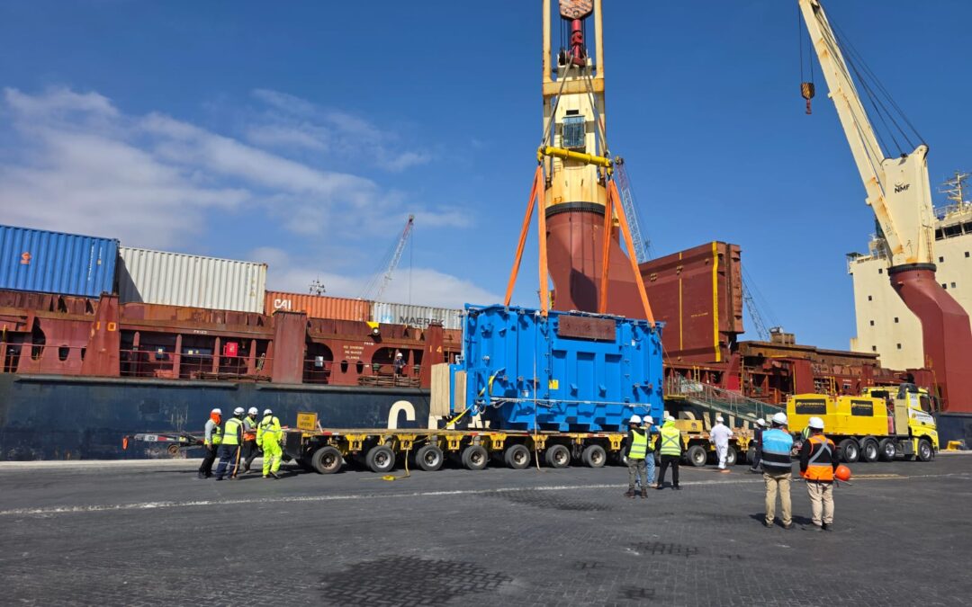 Puerto de Iquique mantiene diversificación operativa con arribo de carga de proyectos para minería regional